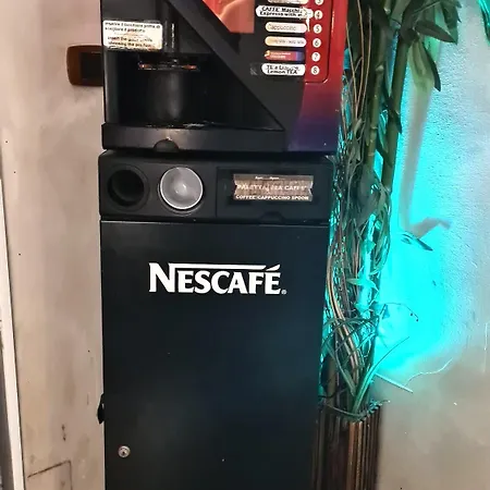 Ginevra 2 Couette-café Naples