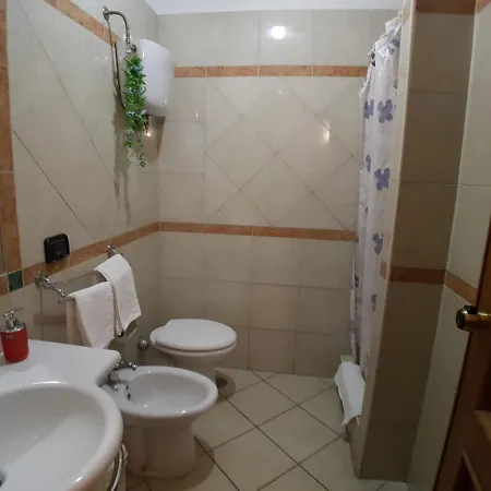 Ginevra 2 Bed and breakfast 2*