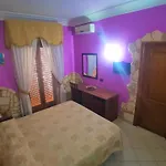 Ginevra 2 نابولي