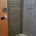 فندق مبيت وإفطار Ginevra 2 3*