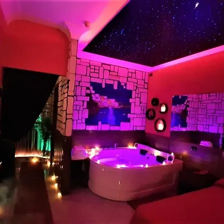 Ginevra 2 Oda ve Kahvaltı 3*