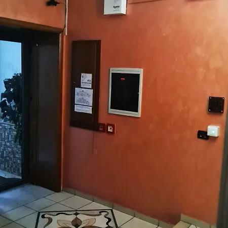 Ginevra 2 Oda ve Kahvaltı Napoli